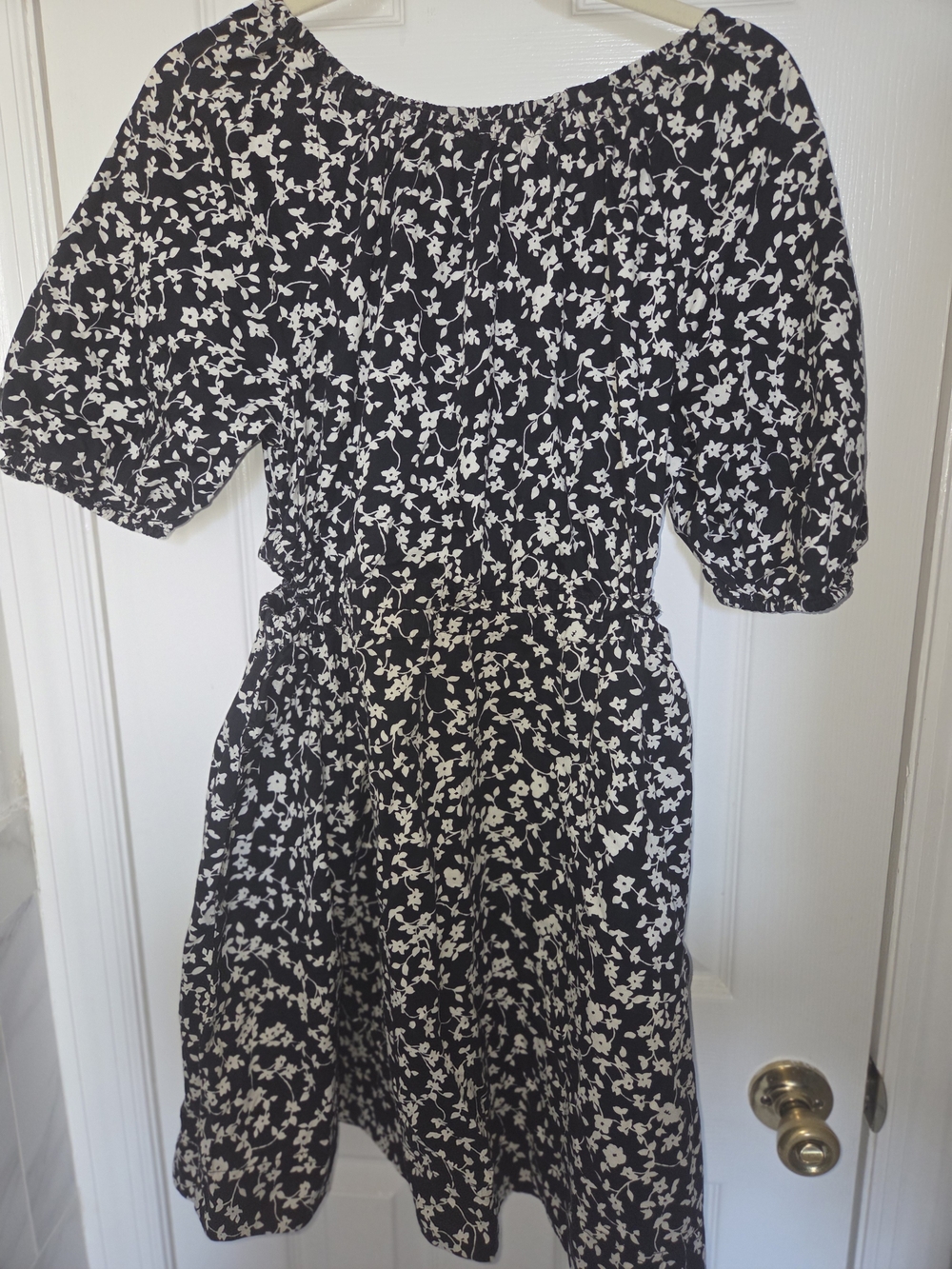 Old Navy Black and White Floral Midi Dress